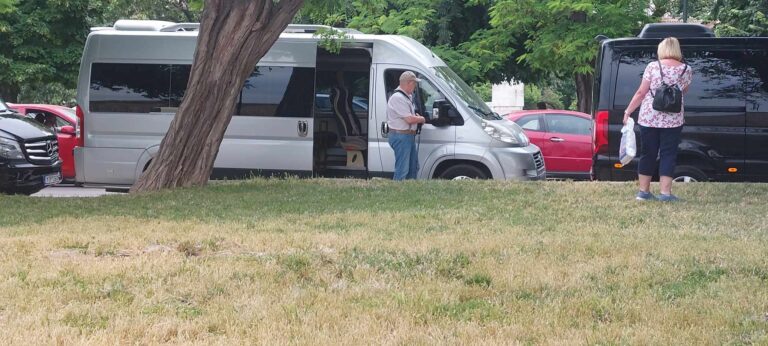 689614af 0d5e 4439 9431 7b2744574ddf