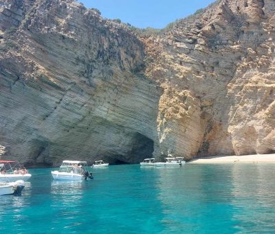 87836311 7e87 432b 8a9e e93b8ded5d3a